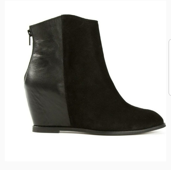 H by Hudson Sefton Ankle Boots**Holiday Sale Price - Picture 8 of 8